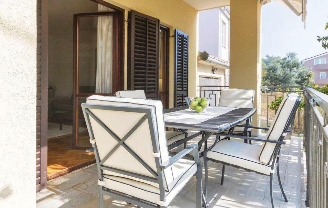 Apartman Eta Apartman Póla Kültér fotó