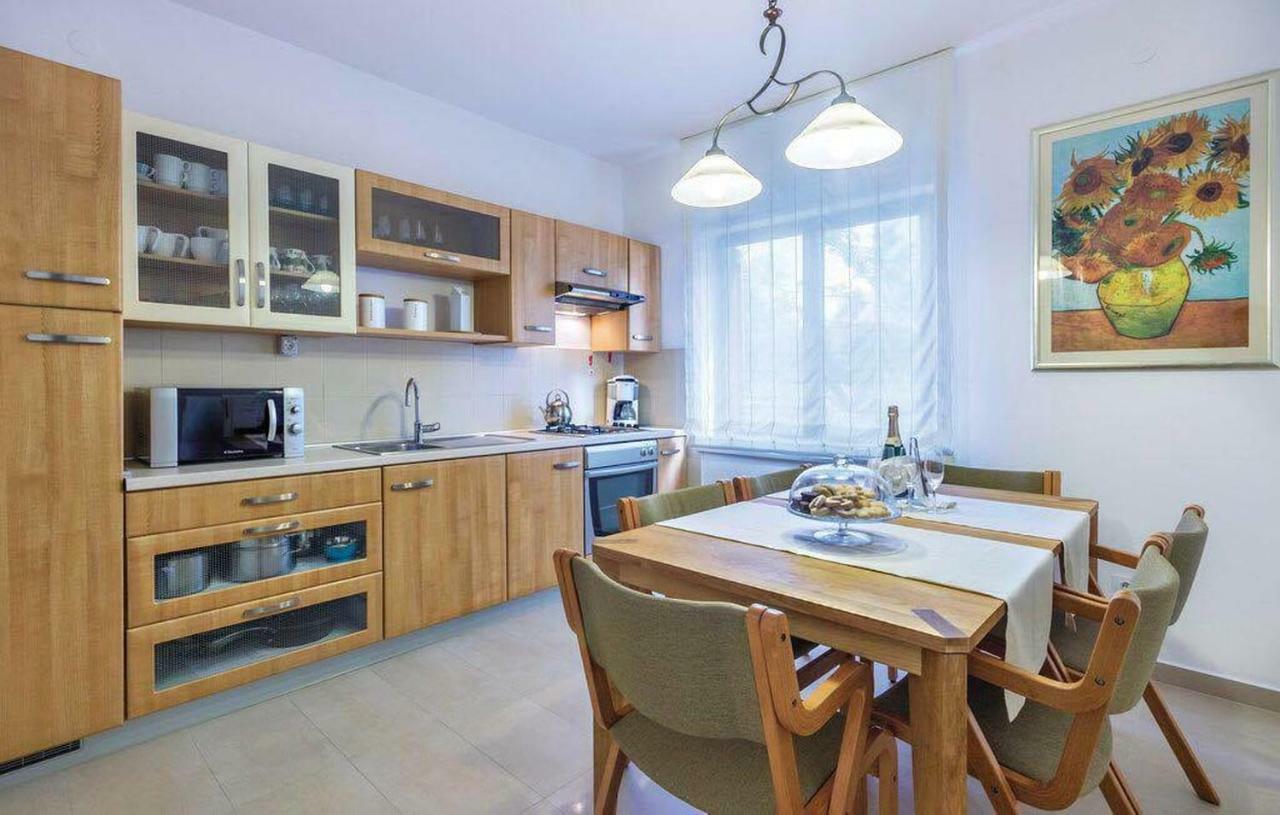 Apartman Eta Apartman Póla Kültér fotó